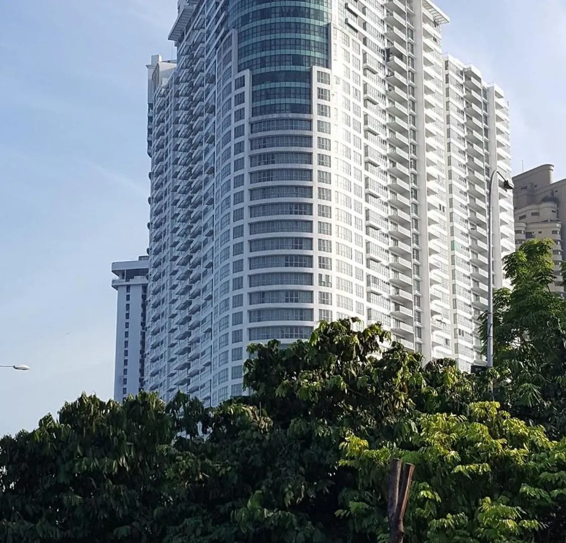 Starry City Starry Night , Paint Kl City With Lights Apartman Kuala Lumpur Malajzia