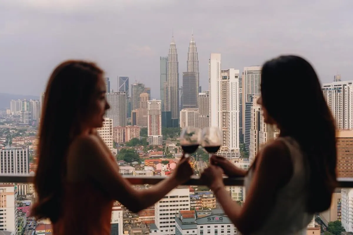 Starry City Starry Night , Paint Kl City With Lights Apartman Kuala Lumpur